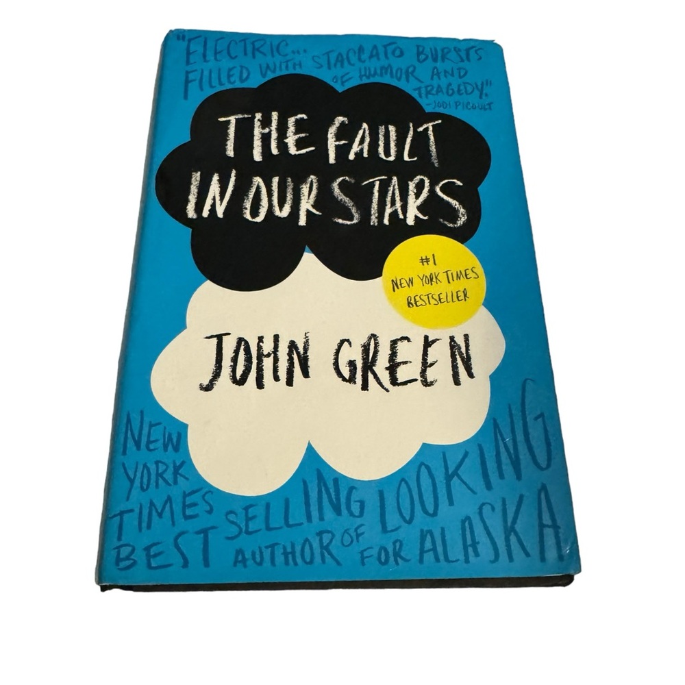 Young Adult Novel / The Fault in Our Stars by John Green. GUC